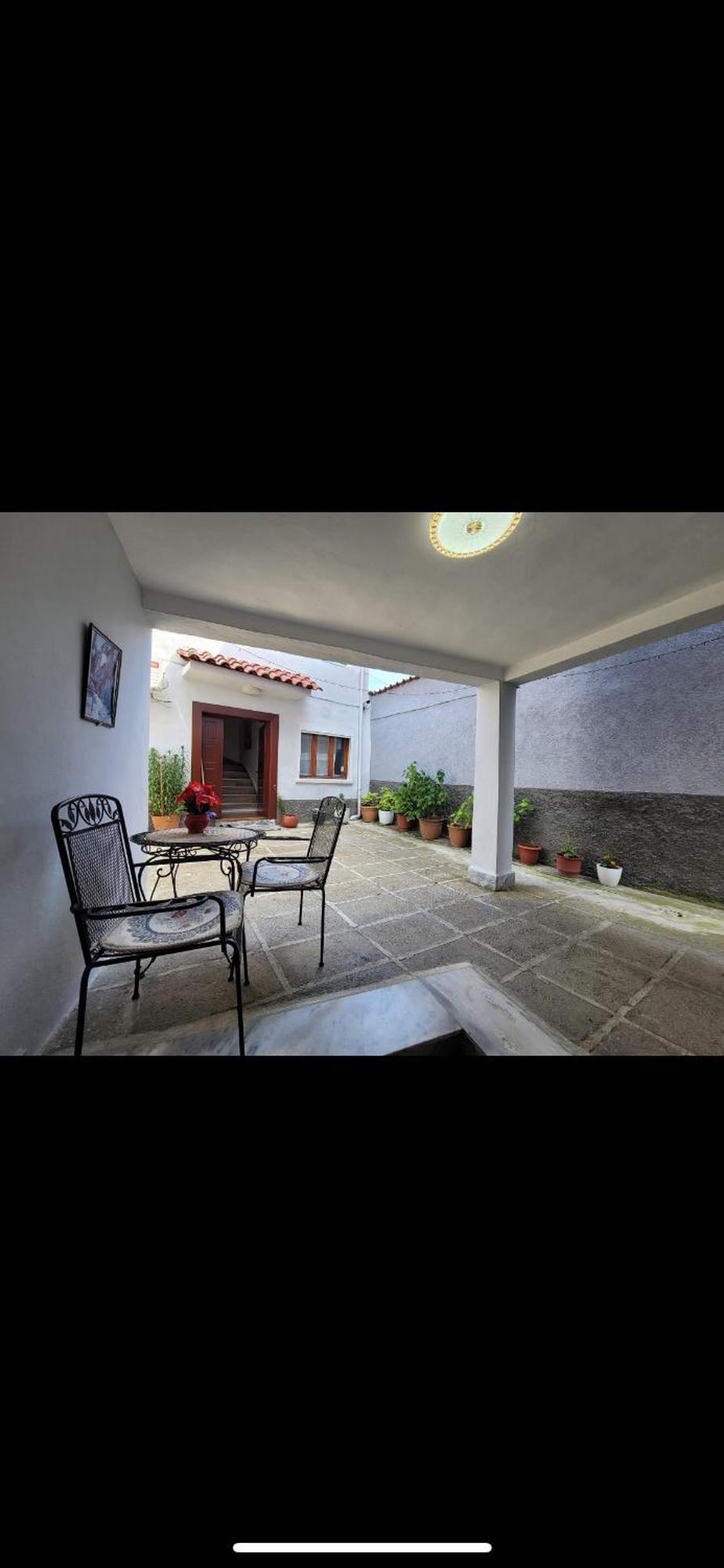 Tradicional Bazaar Home Korce Exterior photo