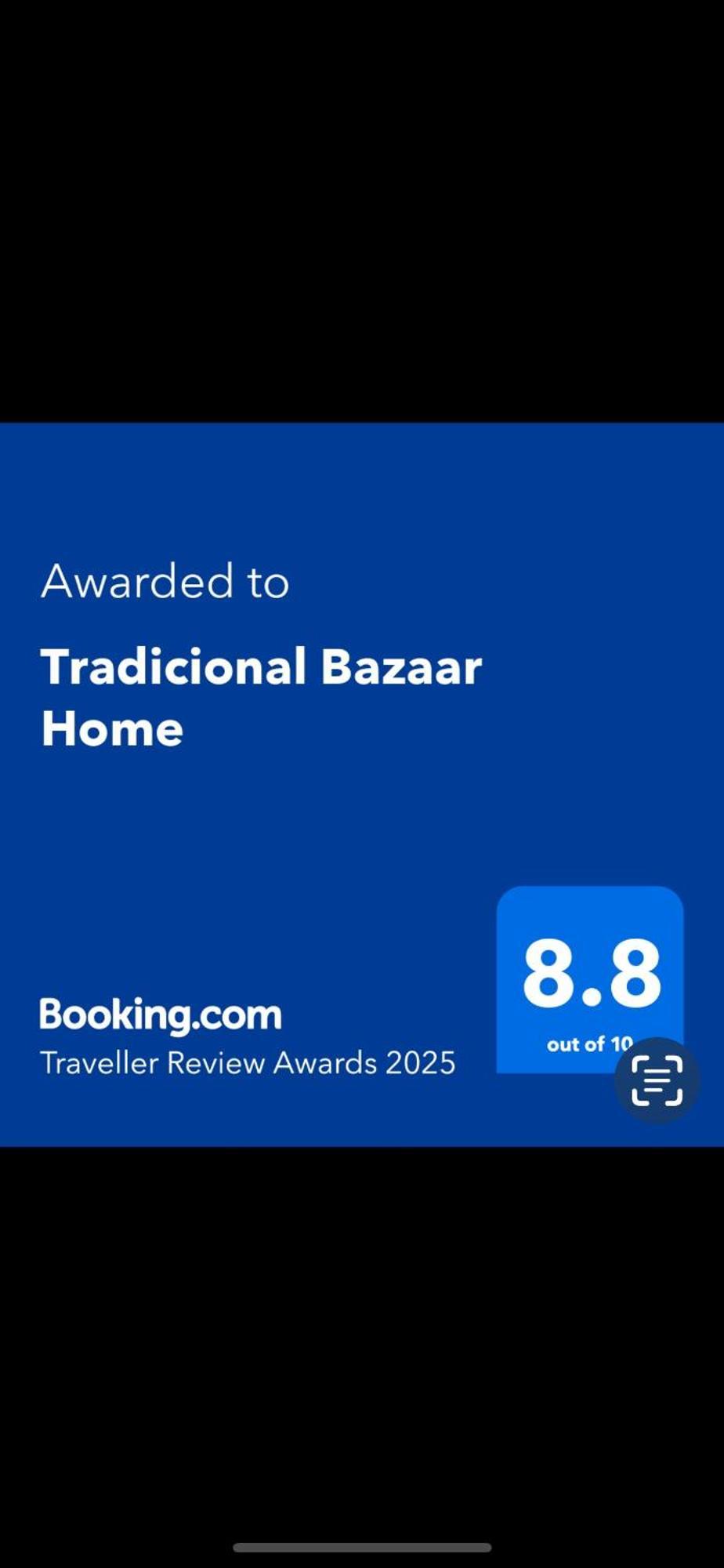Tradicional Bazaar Home Korce Exterior photo